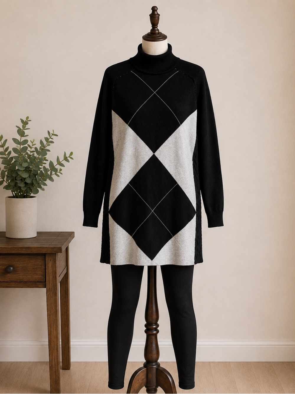 Tristan Black Grey Argyle Turtleneck Sweater Tunic Dark Academia Preppy Size M